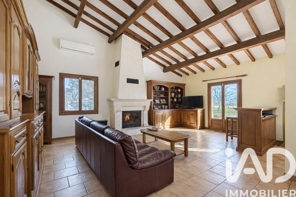 � vendre  Maison Saint-Martin-de-Crau (13310)