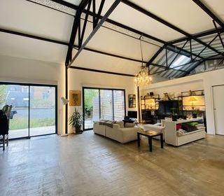  Villa � vendre 6 pi�ces 220 m�