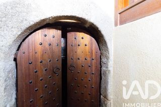  Immeuble � vendre 910 m�