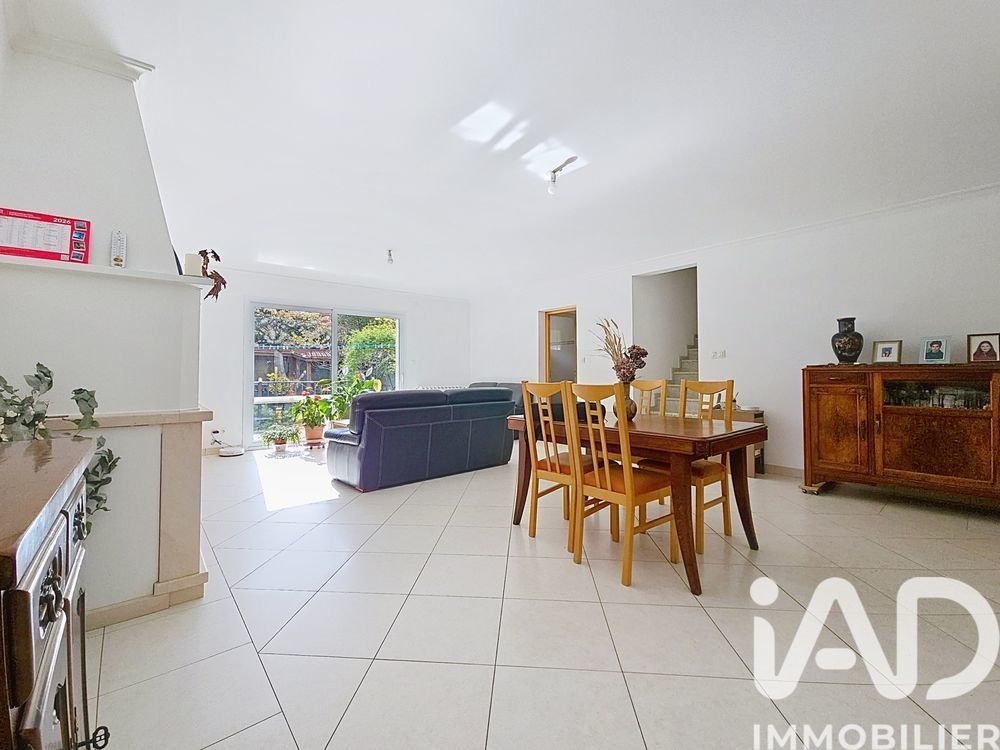 � vendre  Maison Montreuil (93100)