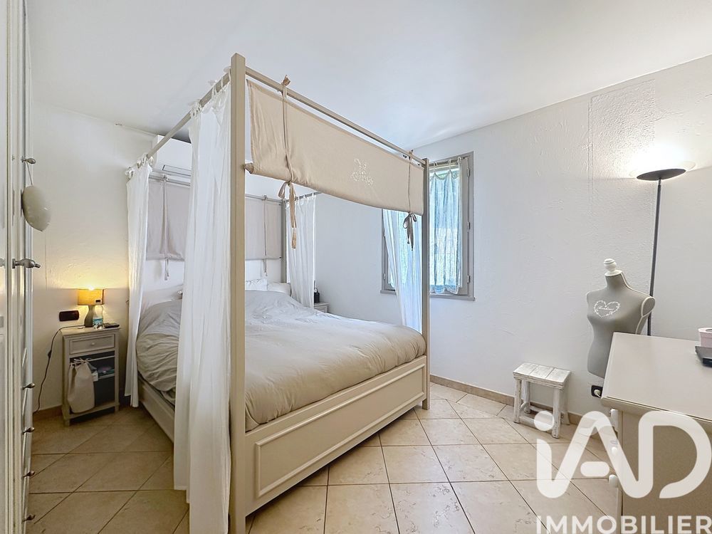 � vendre  Maison Roquebrune-sur-Argens (83520)