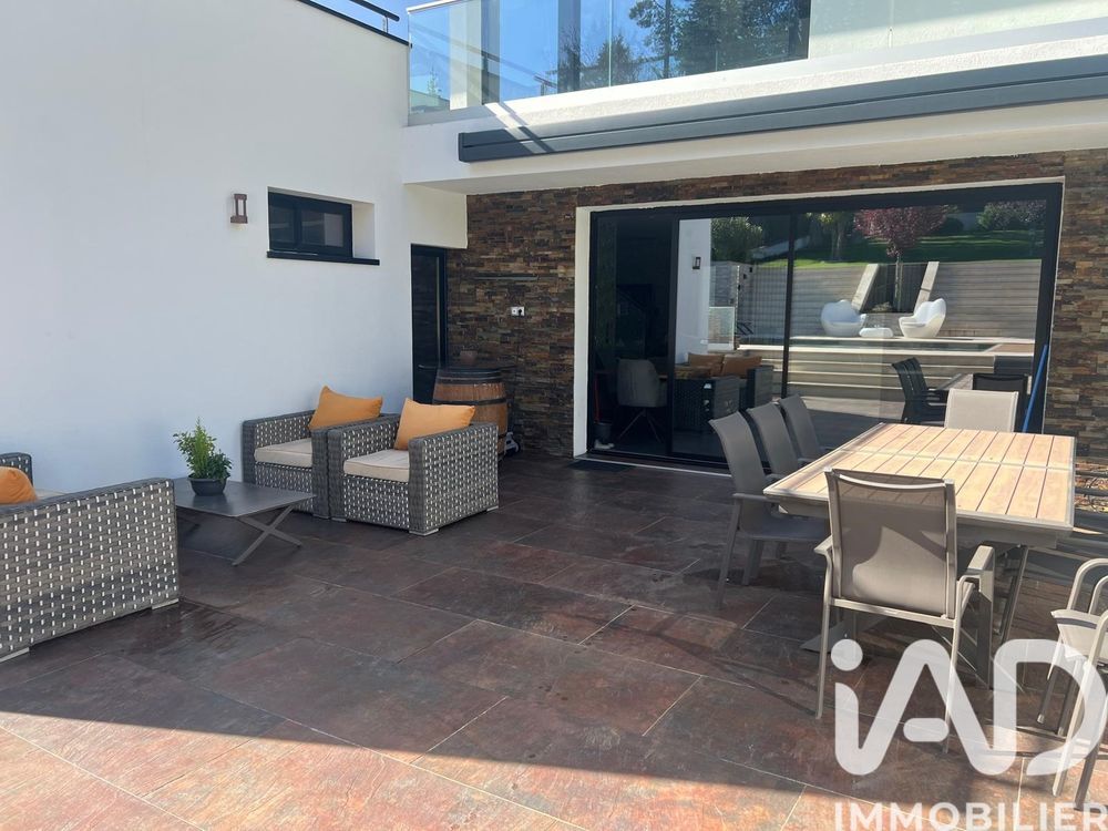 � vendre  Villa Villevaud� (77410)