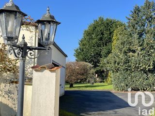  Maison � vendre 12 pi�ces 303 m�