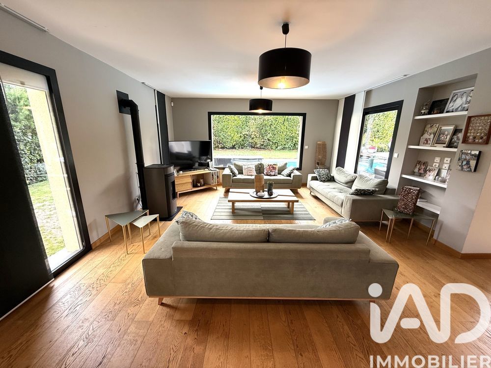 � vendre  Villa Reims (51100)