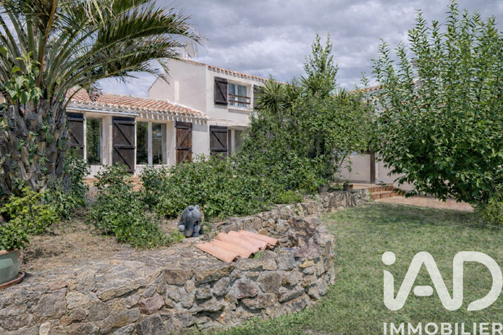 � vendre  Maison Vair� (85150)