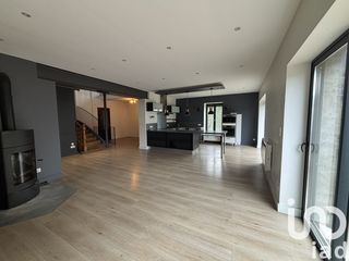  Maison � vendre 7 pi�ces 190 m�