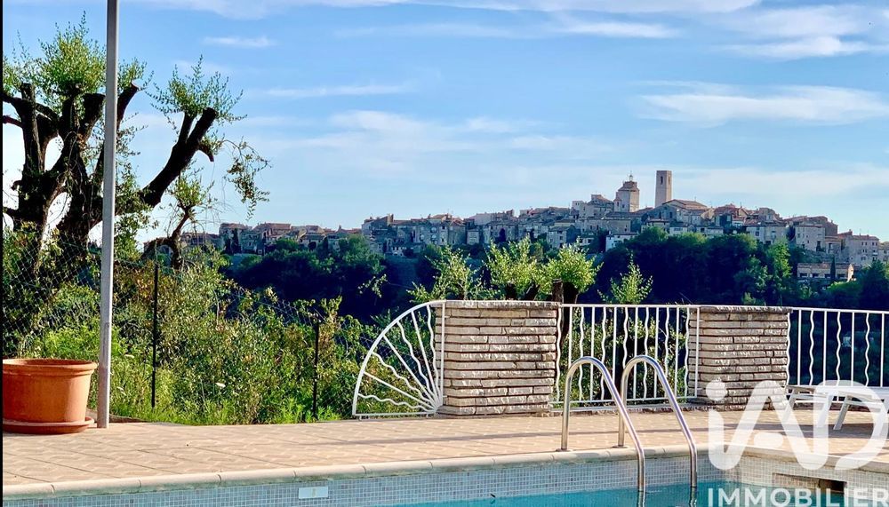 � vendre  Maison Saint-Paul-de-Vence (06570)