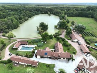  Maison � vendre 15 + pi�ces 870 m�