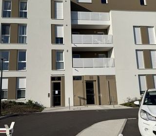  Appartement � vendre 4 pi�ces 80 m�