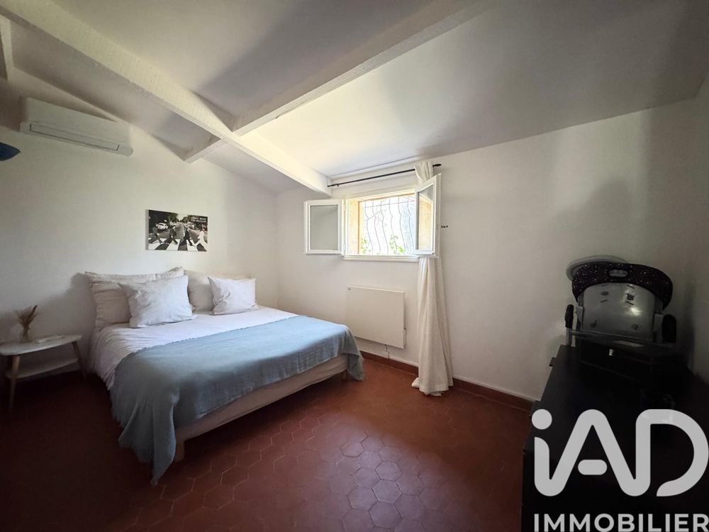 � vendre  Maison Saint-Paul-en-For�t (83440)