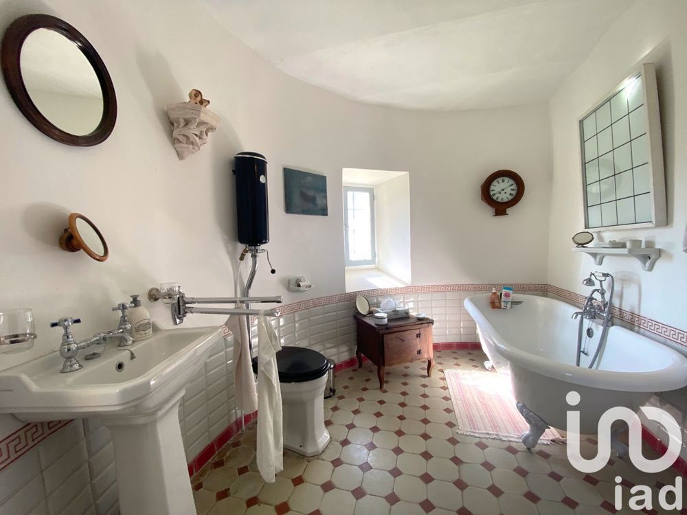 � vendre  Propri�t�/ch�teau Chabeuil (26120)