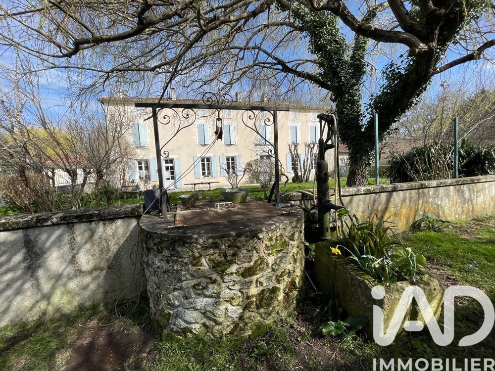 � vendre  Maison Lagarde-sur-le-N� (16300)
