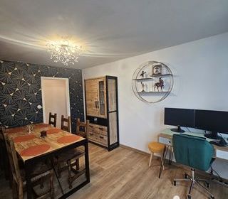  Appartement � vendre 4 pi�ces 77 m�