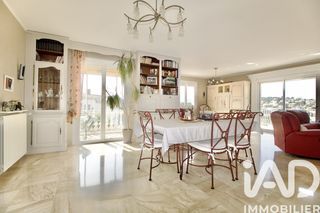  Maison � vendre 9 pi�ces 220 m�