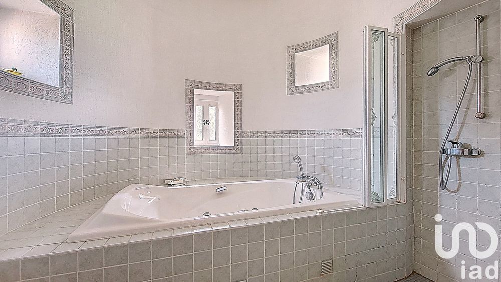 � vendre  Propri�t�/ch�teau Pagney (39350)