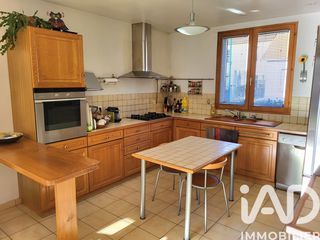  Maison � vendre 8 pi�ces 180 m�