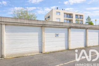  Parking / Garage � vendre 10 m�