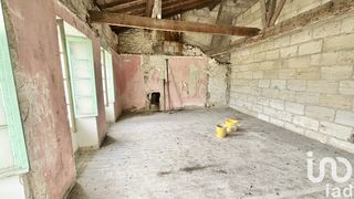  Immeuble � vendre 310 m�