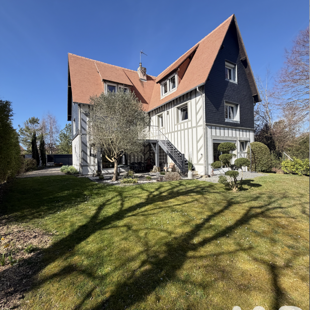 � vendre  Maison Tourg�ville (14800)