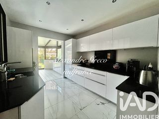  Maison � vendre 8 pi�ces 185 m�