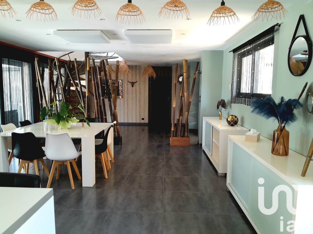 � vendre  Maison Aigues-Mortes (30220)