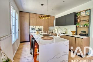  Maison � vendre 10 pi�ces 270 m�