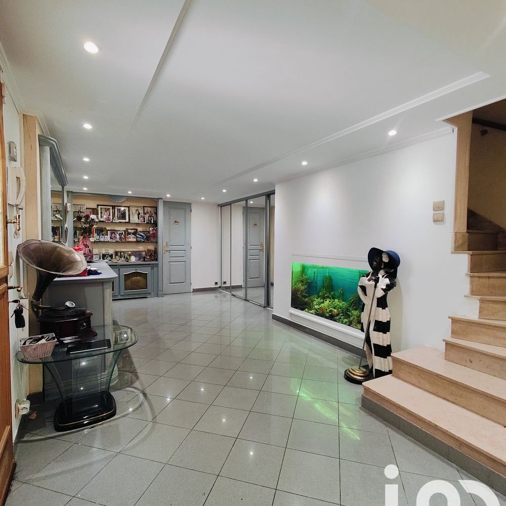 � vendre  Maison Montreuil (93100)