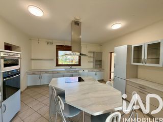  Maison � vendre 8 pi�ces 231 m�