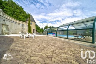  Maison � vendre 8 pi�ces 251 m�