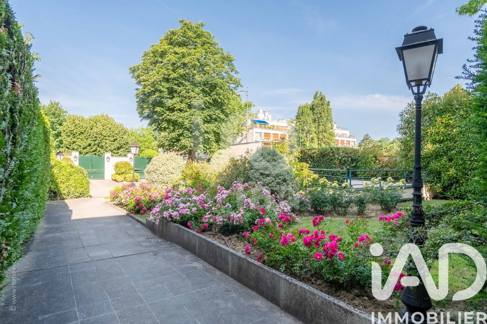� vendre  Appartement Versailles (78000)