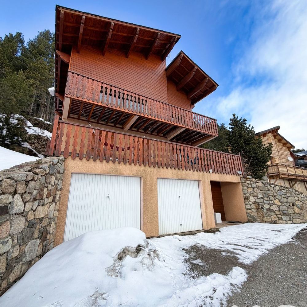 � vendre  Maison Les Angles (66210)