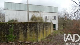  Immeuble � vendre 630 m�