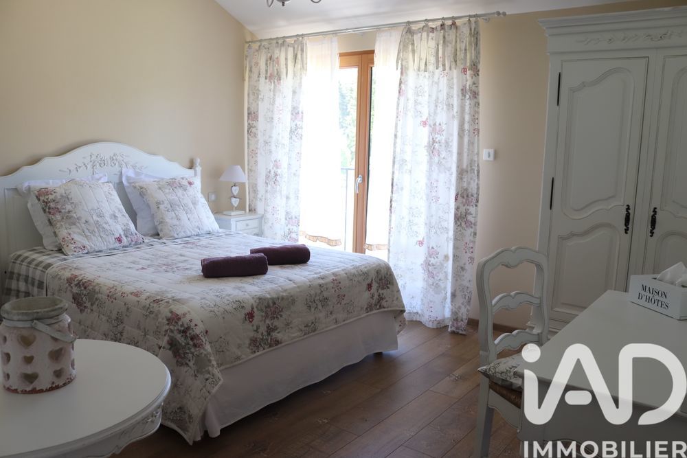 � vendre  Maison Champs-sur-Tarentaine-Marchal (15270)