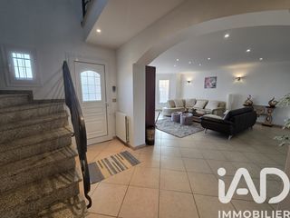  Maison � vendre 7 pi�ces 205 m�