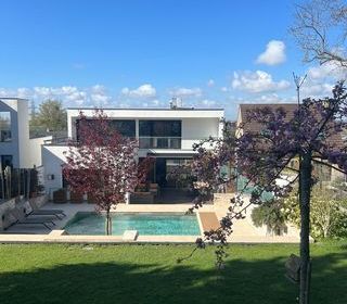  Villa � vendre 7 pi�ces 205 m�