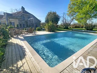  Maison � vendre 8 pi�ces 342 m�