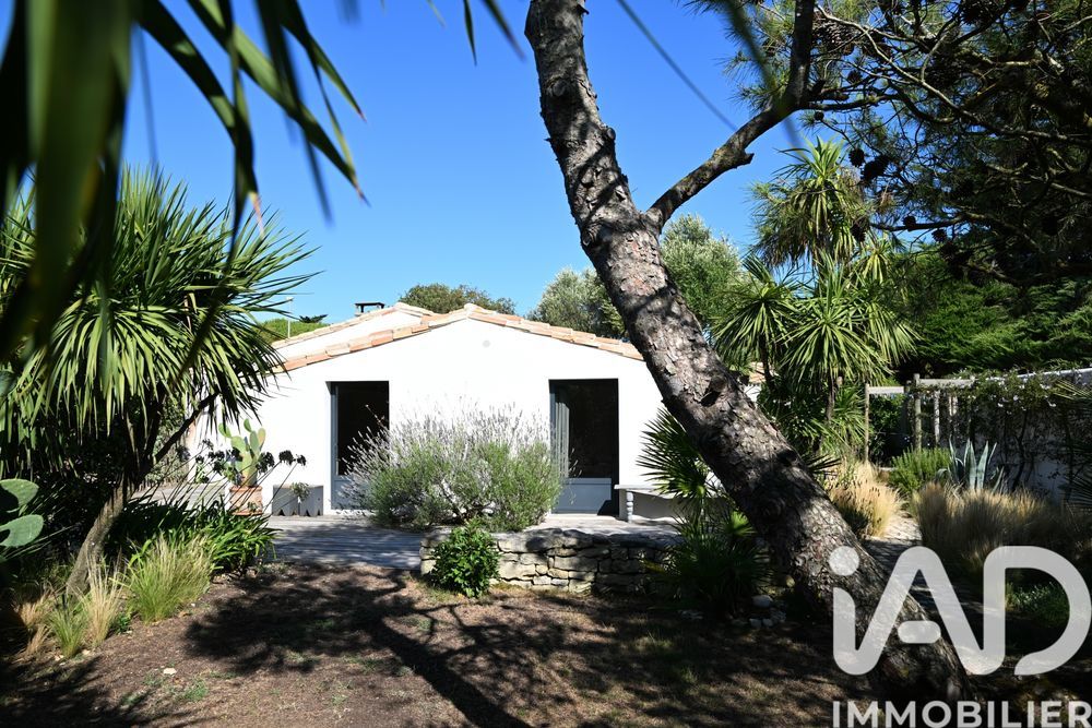 � vendre  Maison Sainte-Marie-de-R� (17740)