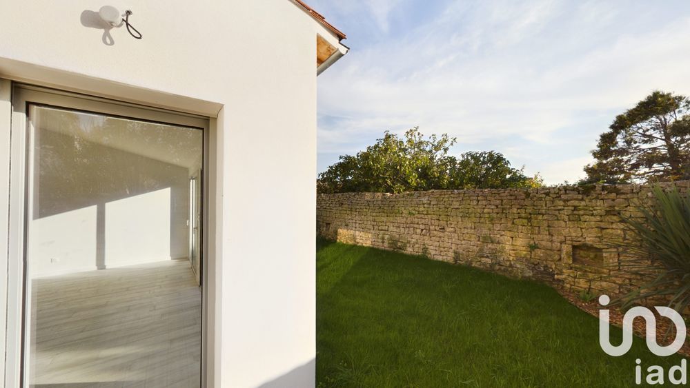 � vendre  Maison Sainte-Marie-de-R� (17740)