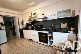  Immeuble � vendre 235 m�