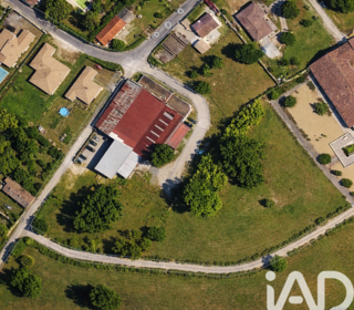  Immeuble � vendre 1300 m�