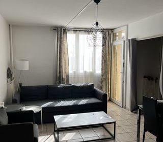  Appartement � vendre 5 pi�ces 83 m�