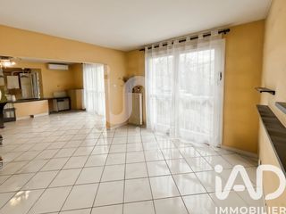  Appartement � vendre 3 pi�ces 77 m�