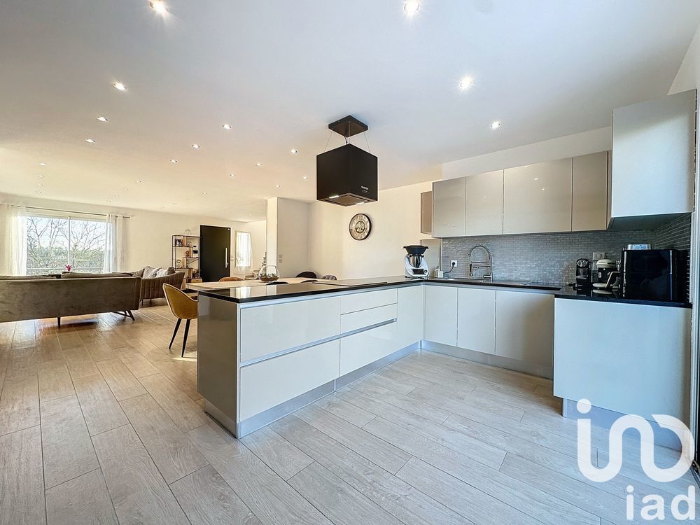 � vendre  Villa Grisy-Suisnes (77166)