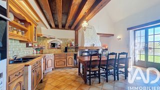  Maison � vendre 8 pi�ces 221 m�