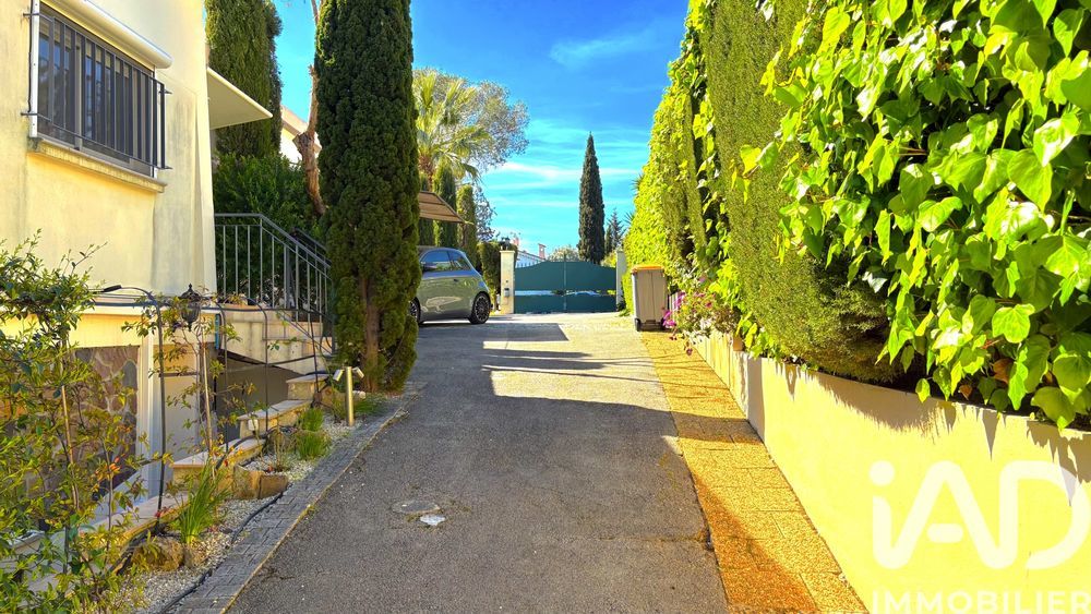 � vendre  Maison Saint-Rapha�l (83700)