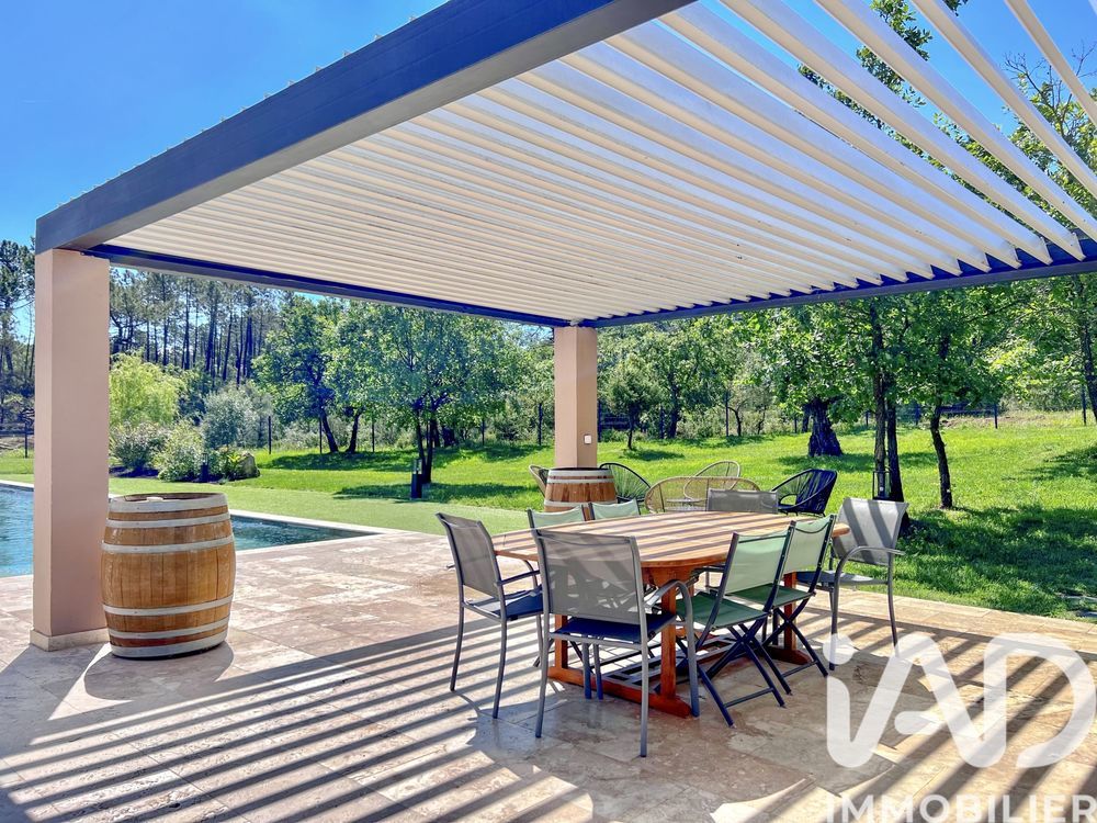 � vendre  Maison Bagnols-en-For�t (83600)