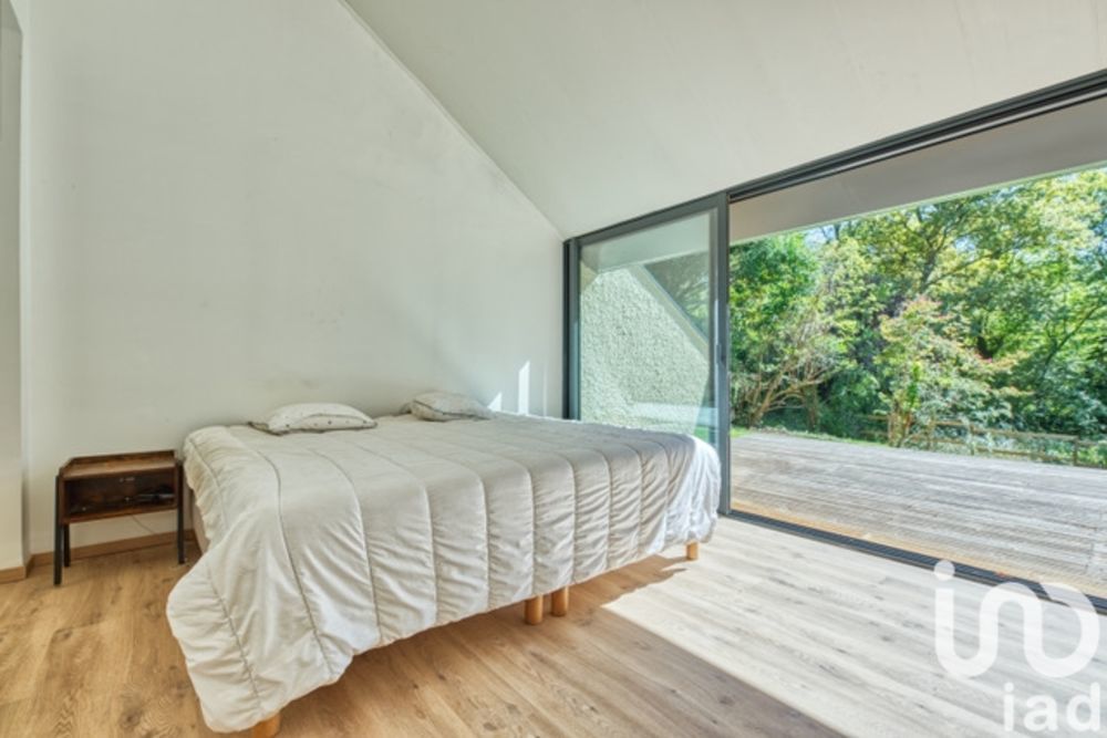 � vendre  Villa Carignan-de-Bordeaux (33360)