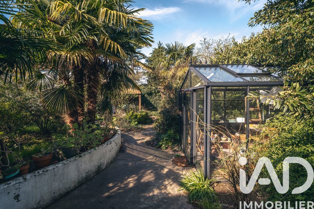 � vendre  Maison Rez� (44400)