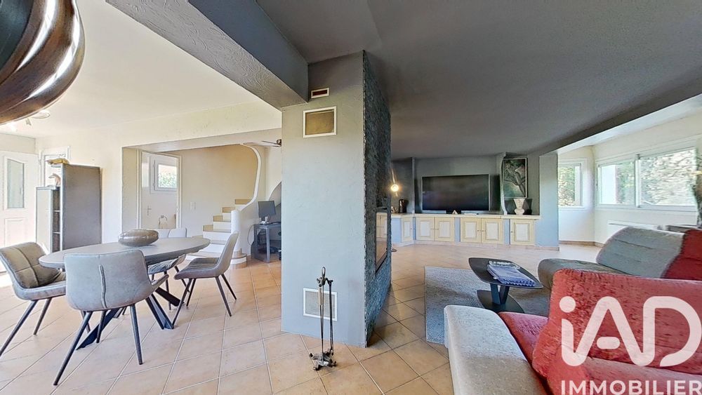� vendre  Maison Roquebrune-sur-Argens (83520)