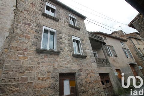   Vente Maison de village 5 pi�ces Maison - 5 pi�ce(s) - 175 m�